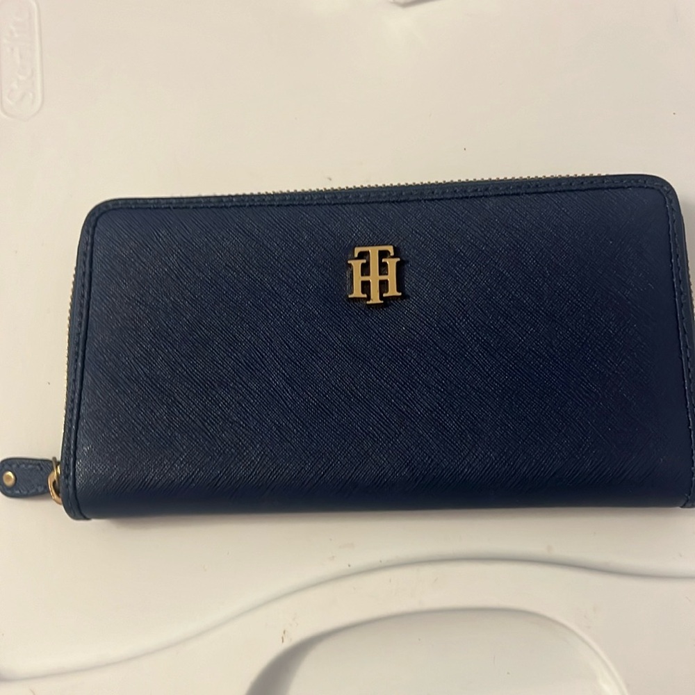 Tommy Hilfiger Blue leather wallet